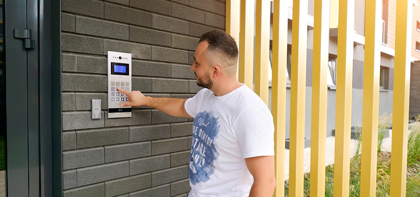 Locksmith Company For Smart Lock System Installation in Sanford, Florida